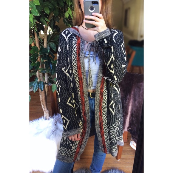 Altar'd State Sweaters - 🌿 Altar’d State Cozy Knit Hooded Cardigan 🌿